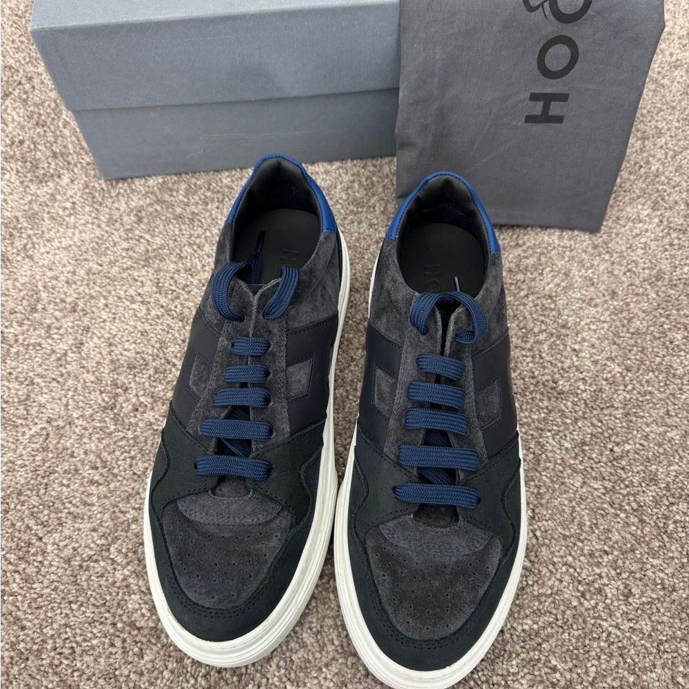Hogan Men’s blue & Navy Low-Top Sneakers